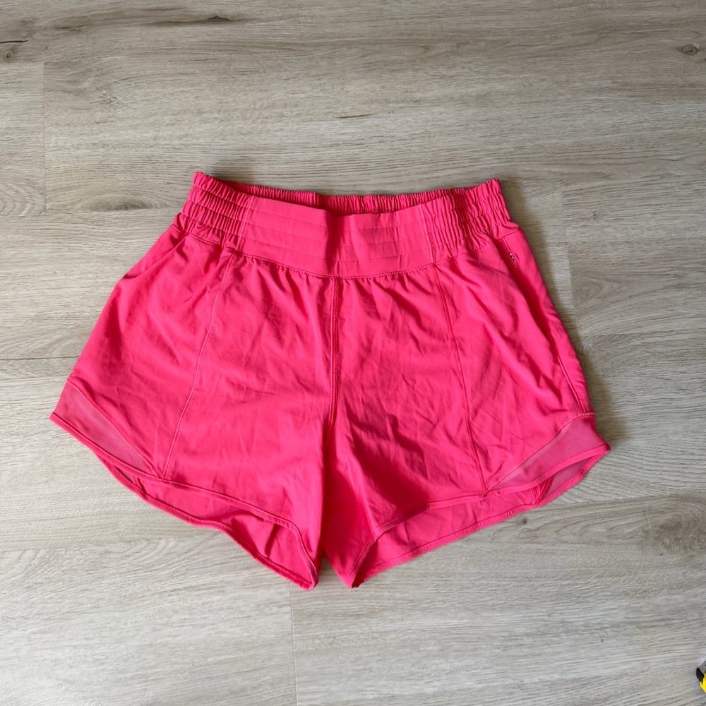 Lululemon HR hotty hot shorts